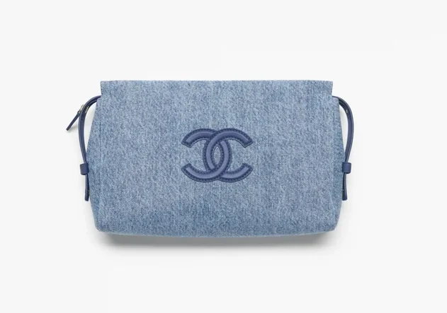 Chanel Metiers d'Art 2026 Clutch Denim - photo 5